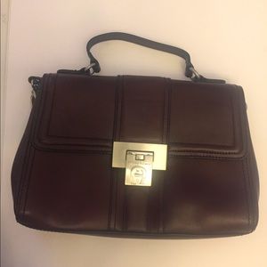 Etienne Aigner Crossbody handbag. Leah.  Burgundy